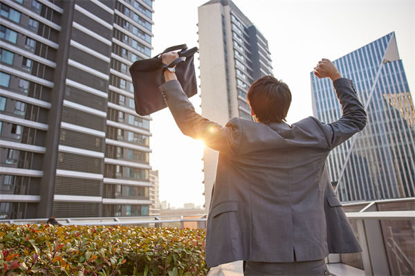 企業(yè)文化分析：為什么越來越多年輕人愛上丑娃娃？